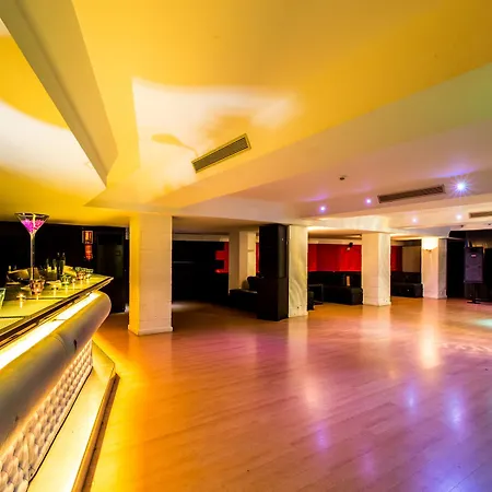 Leonardo Hotel