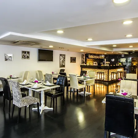فندق ليوناردو غراندا 4*