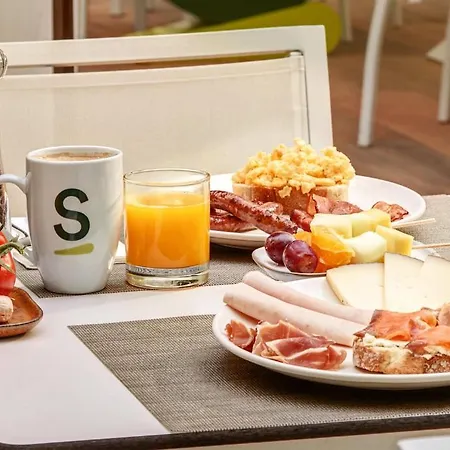 Отель Sercotel Hmo Martina