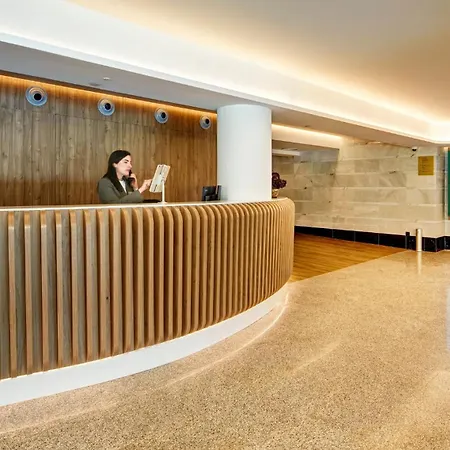 Sercotel Hmo Martina ホテル