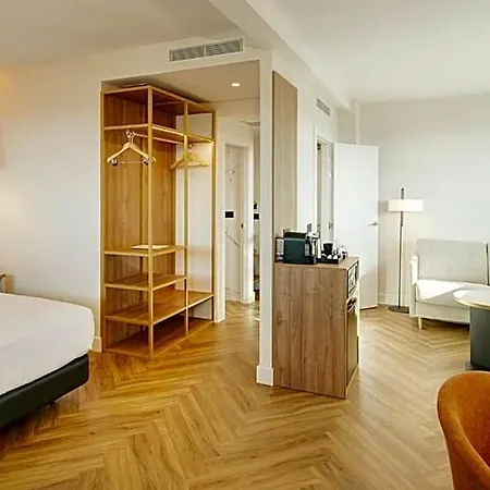 Hotel Sercotel Hmo Martina 4*