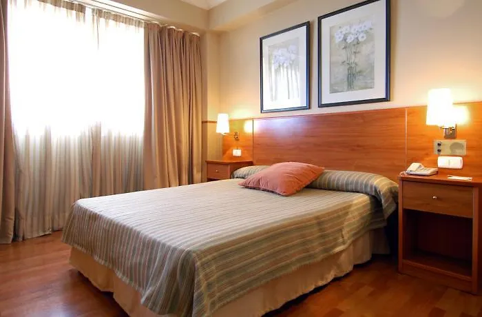 מלון Sercotel Hmo Martina