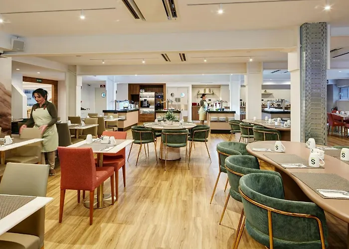 מלון Sercotel Hmo Martina גרנדה