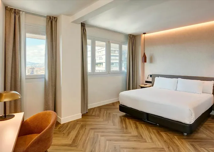 מלון Sercotel Hmo Martina 4*