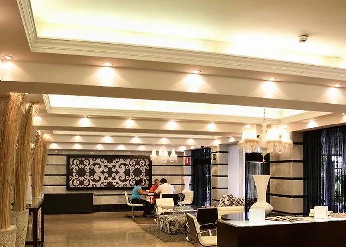 Sercotel Hmo Martina גרנדה