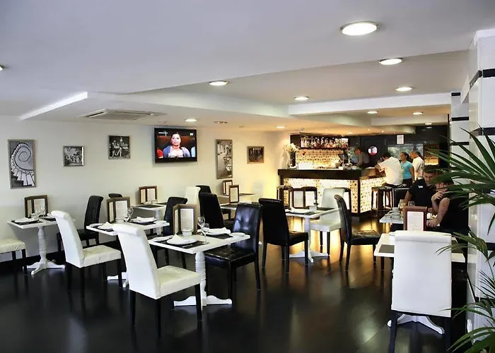 מלון Sercotel Hmo Martina 4*