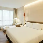 Szálloda Sercotel Hmo Martina 4*