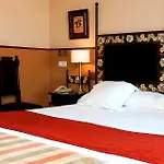 Szálloda Sercotel Hmo Martina 4*