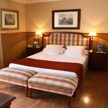 Leonardo Hotel Granada