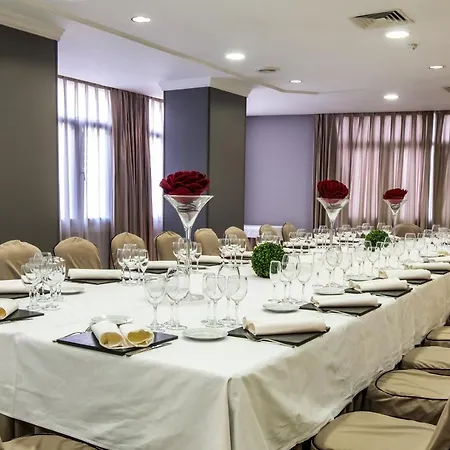 Leonardo Hotel Granada