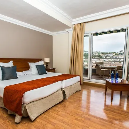 Leonardo Hotel Granada
